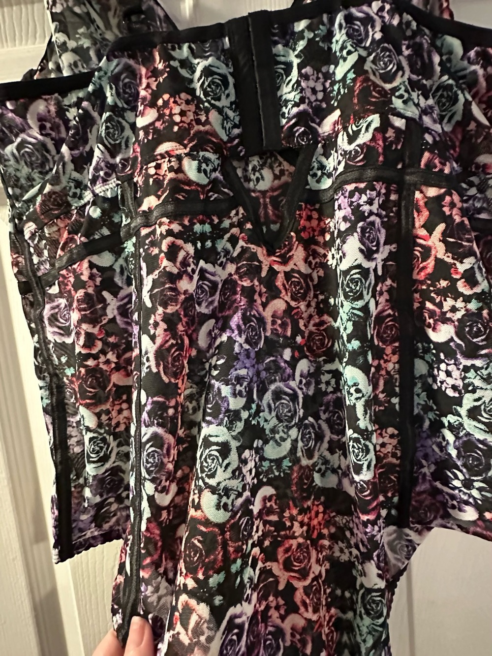 torrid NWT Black Floral & Skull Longline Underwire Bodysuit - Picture 6 of 12